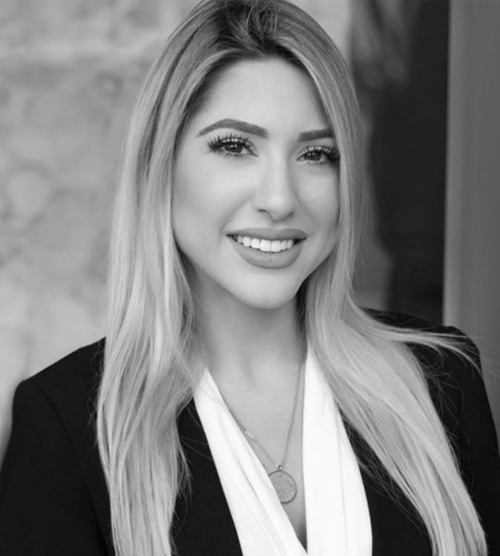 Photo of Jasmine Ramezanzadeh